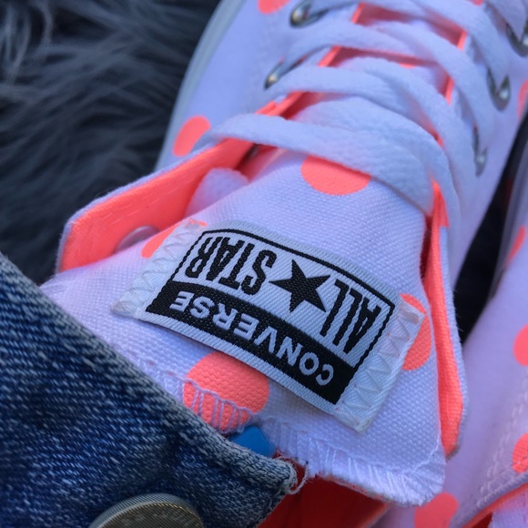 NEW CONVERSE ALL-STAR LOWTOP WOMENS SIZE 6 - Picture 5 of 8